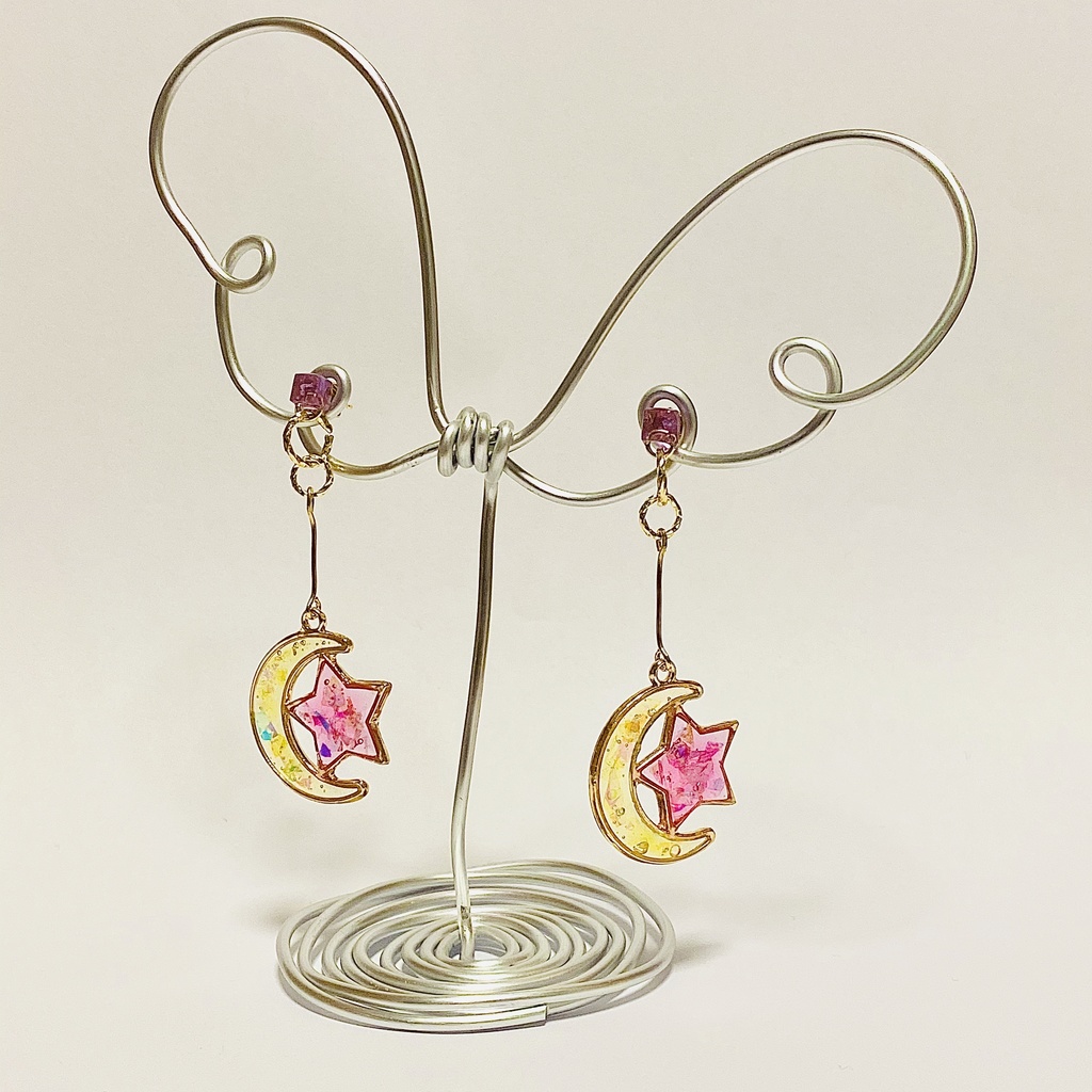 月と星のピアス