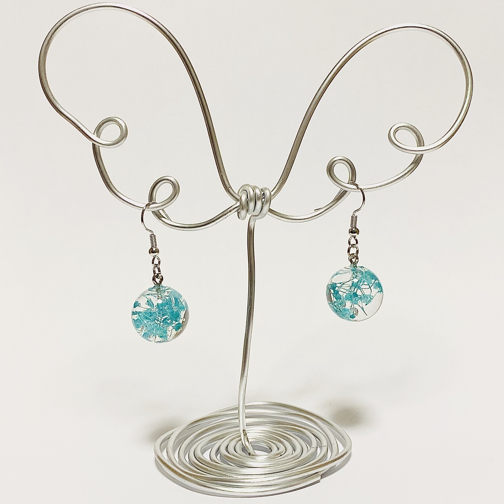 かすみ草ピアス/水色