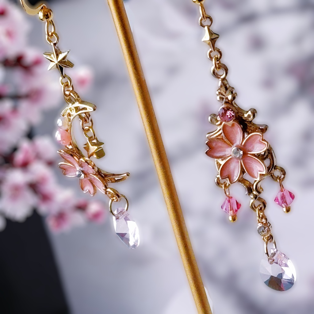桜乙女★月と桜のクリスタルガラスピアス/イヤリング(ピンク)