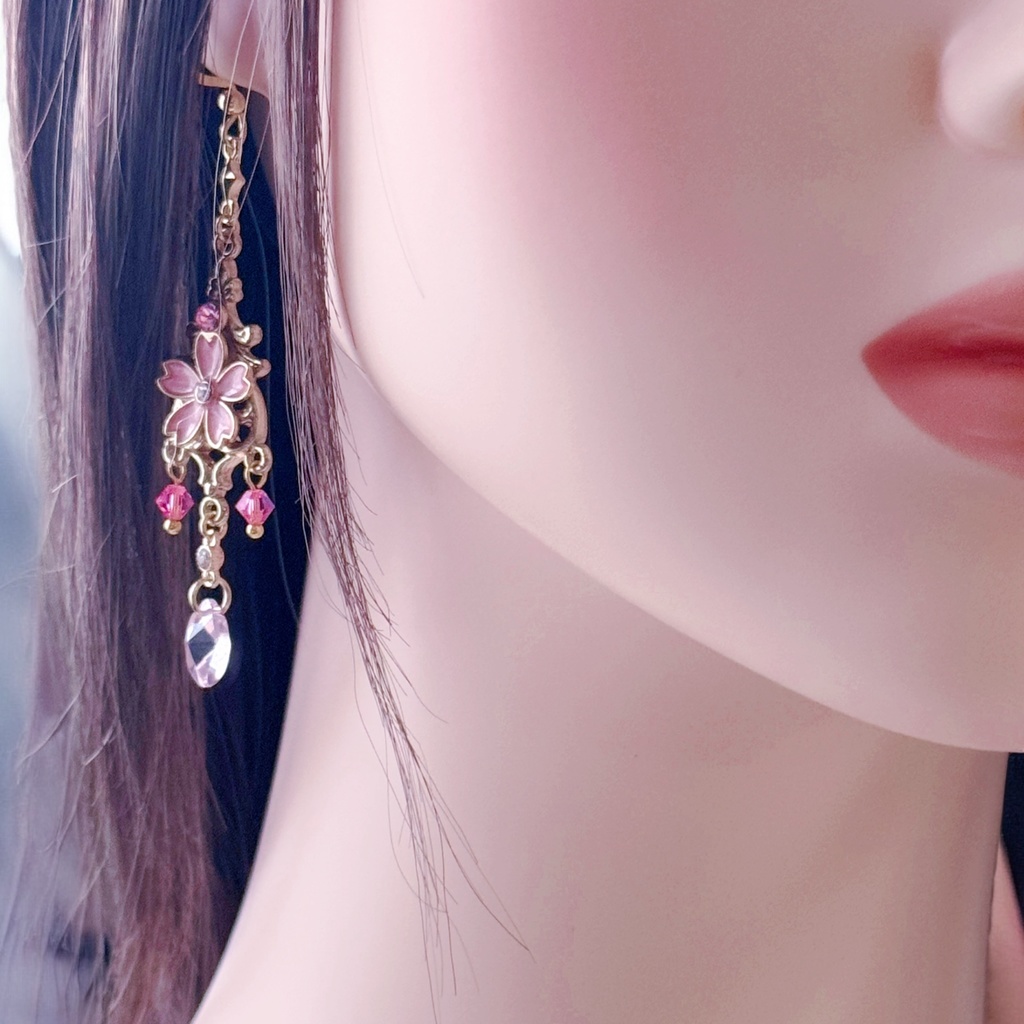 桜乙女★月と桜のクリスタルガラスピアス/イヤリング(ピンク)