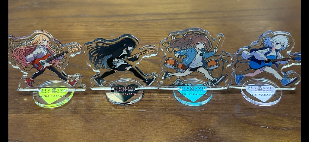 ELEMAYU 山田レイラ (LEIRA YAMADA)アクリルフィギュア