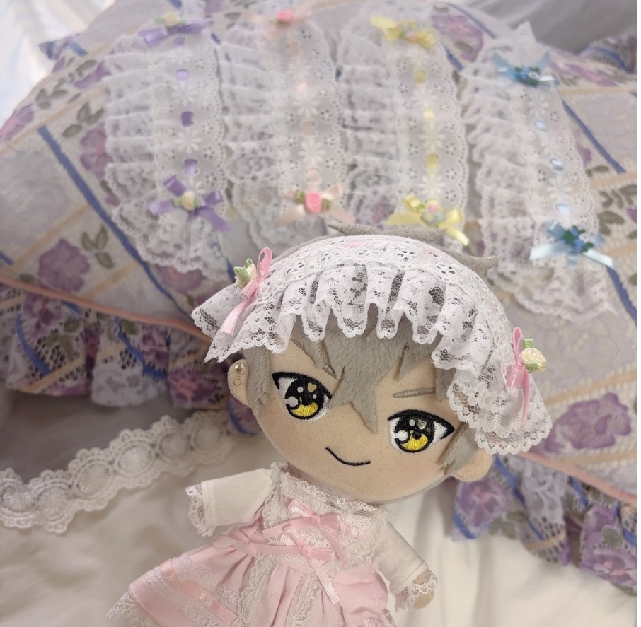 Lace Bonnet Headdress