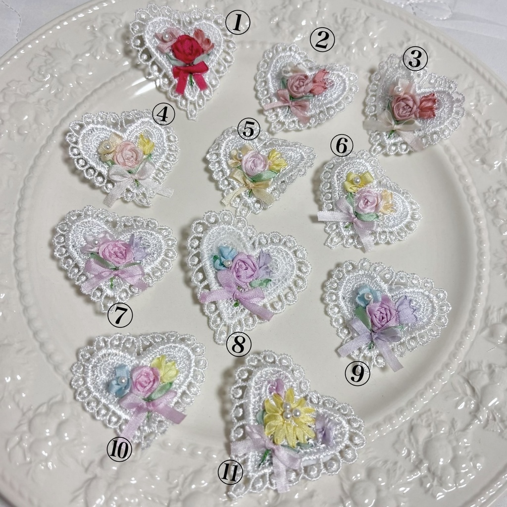 Embroidery Heart clipโก