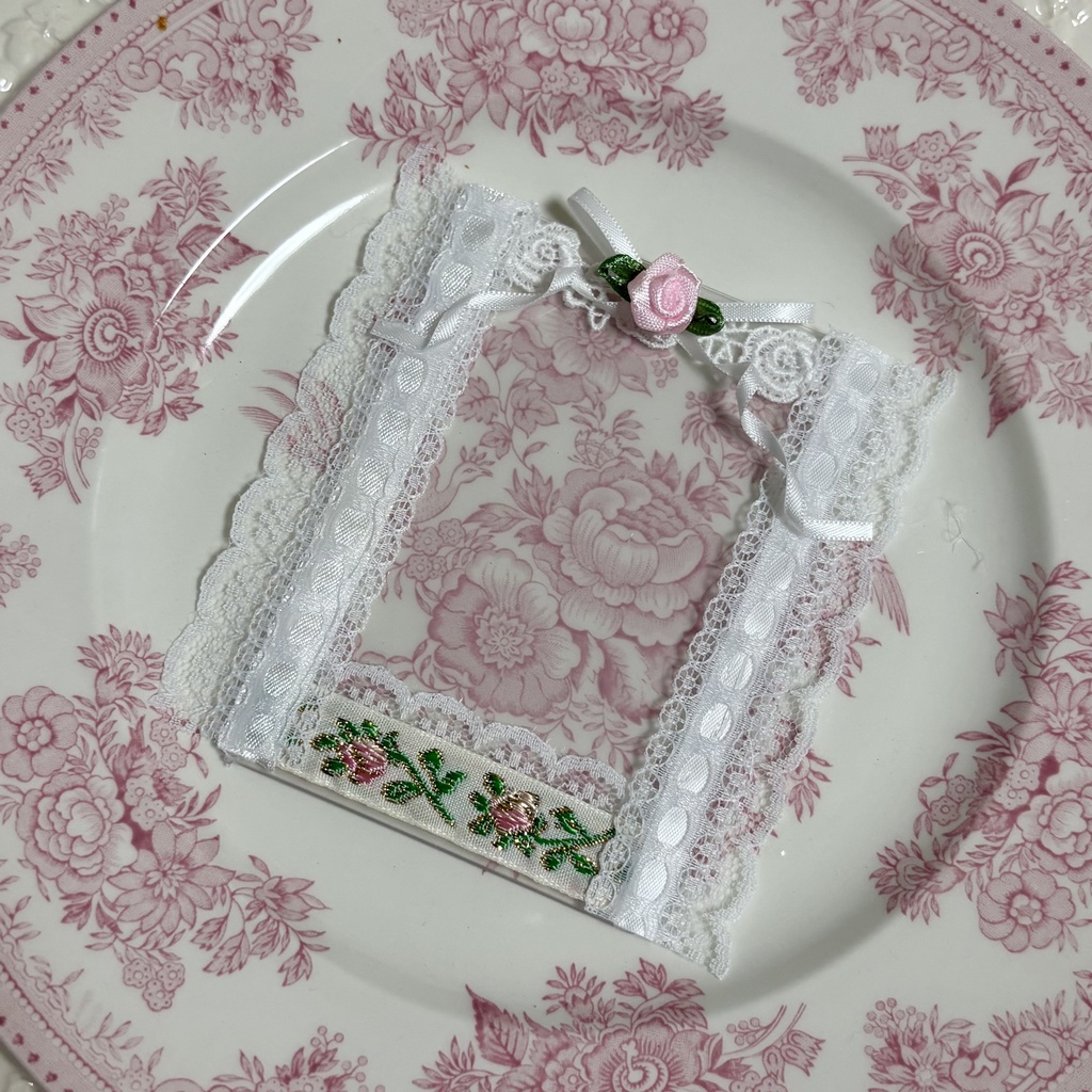 B8:Lolita Rose Decocase