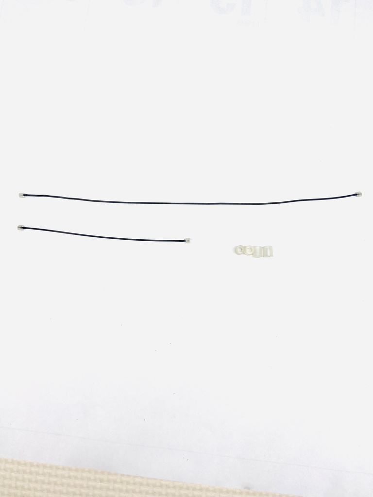 両端3mm軸0.9mm径ビニール被覆針金