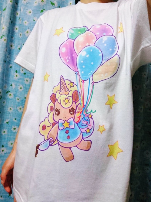 空飛ぶユニコッフィー白Tシャツ
