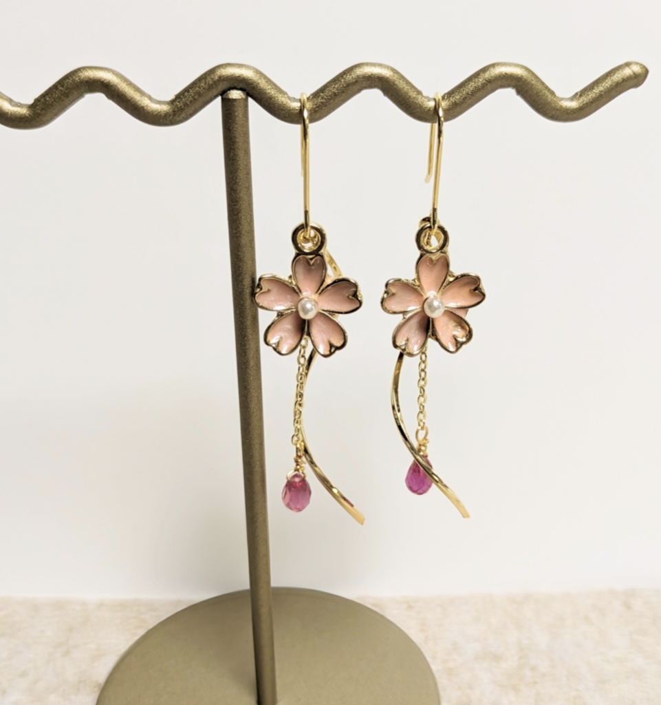 桜のピアス②