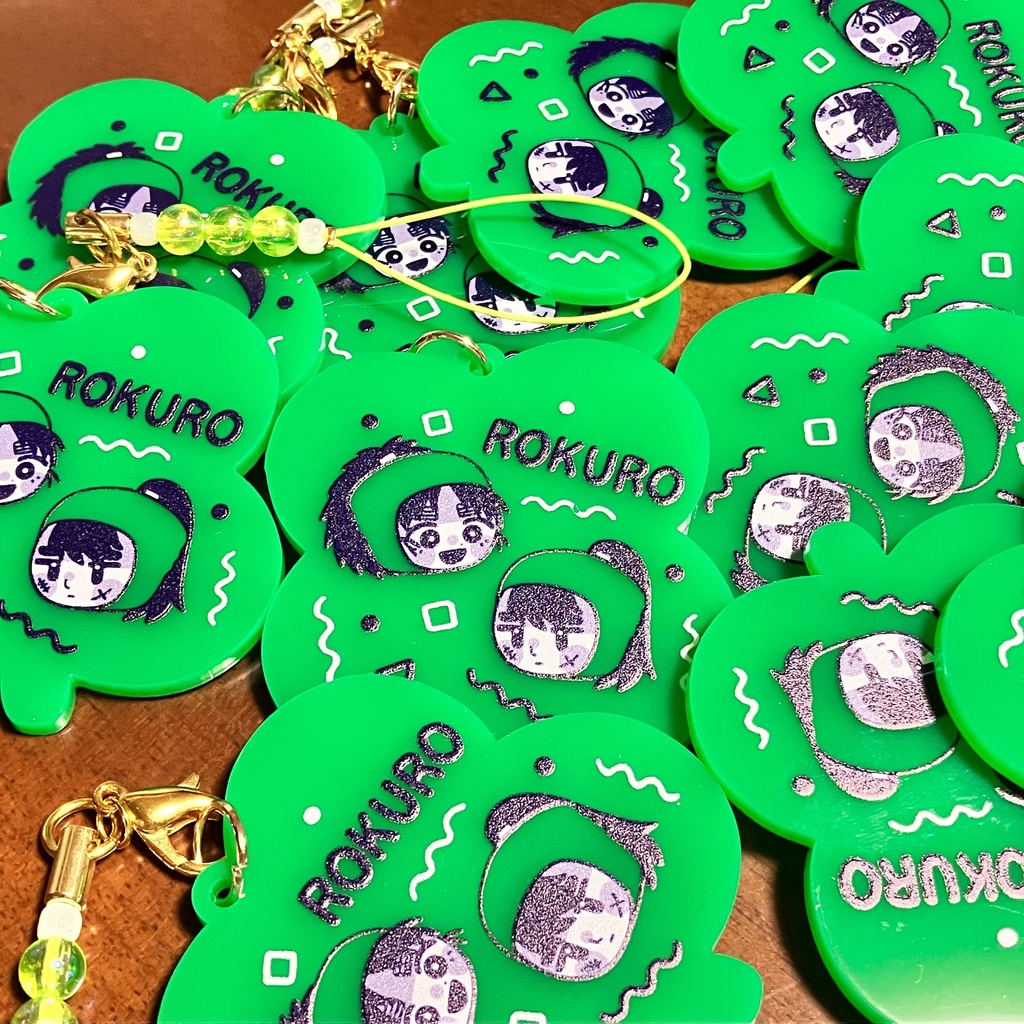 クローバーアクキー