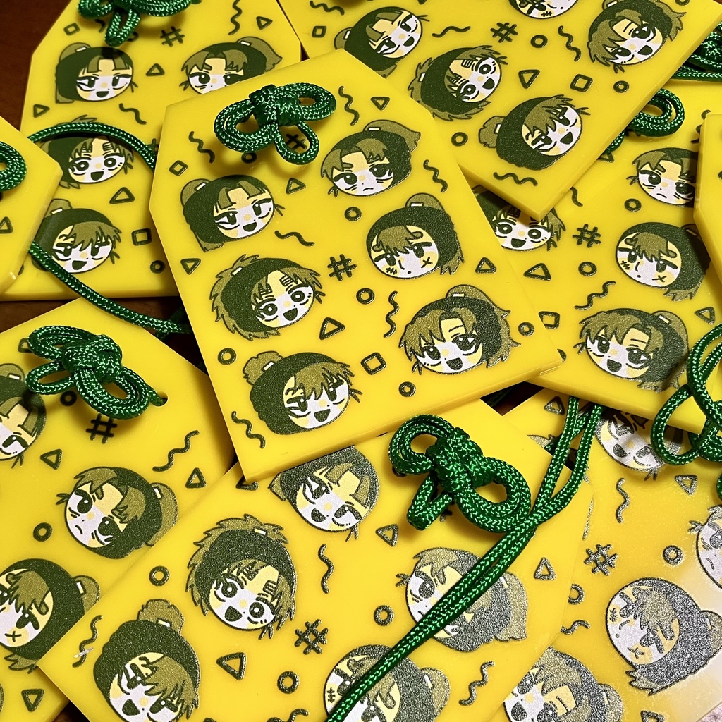 お守り風アクキー