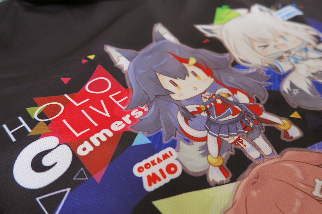 ホロライブゲーマーズTシャツ(黒い)