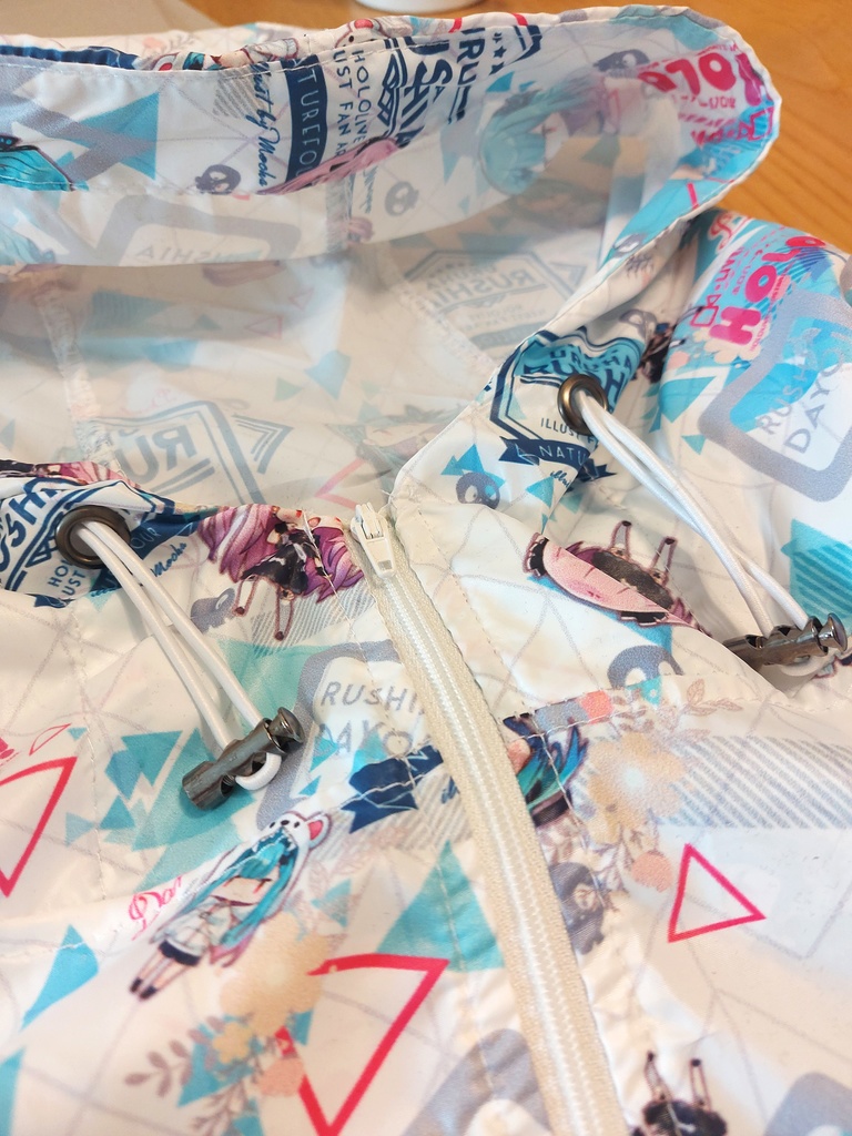 るしあジャケット(白い)