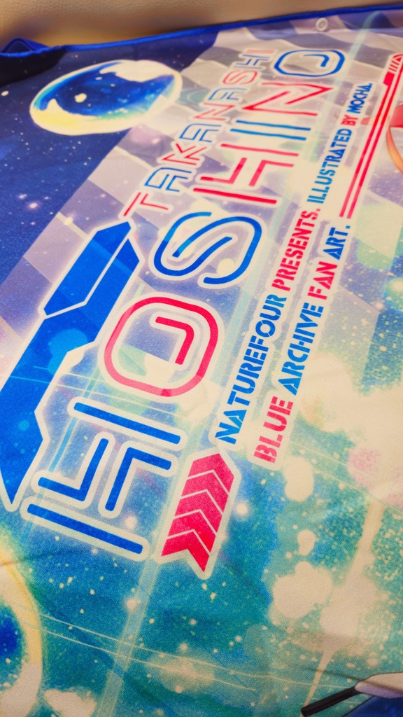 【C104新作】140x70cmバスタオル(ストラップとボタン付き)