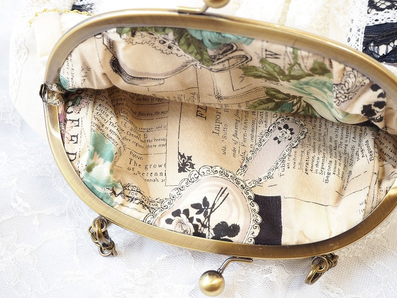 鶴丸イメージがま口バッグ