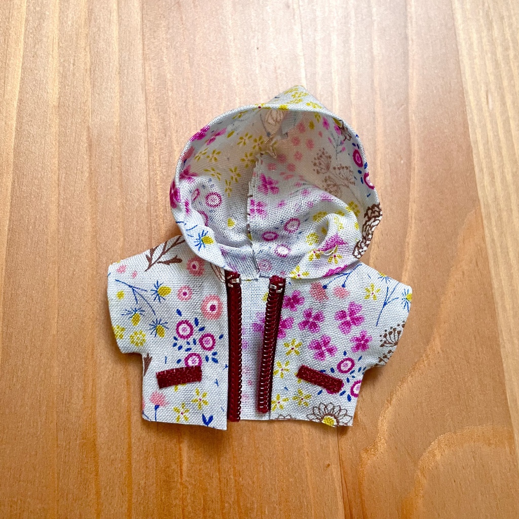 フード付きジャケット ぬい服