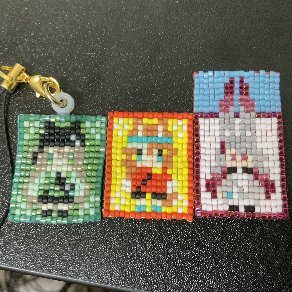 てづくりビーズ織りストラップ