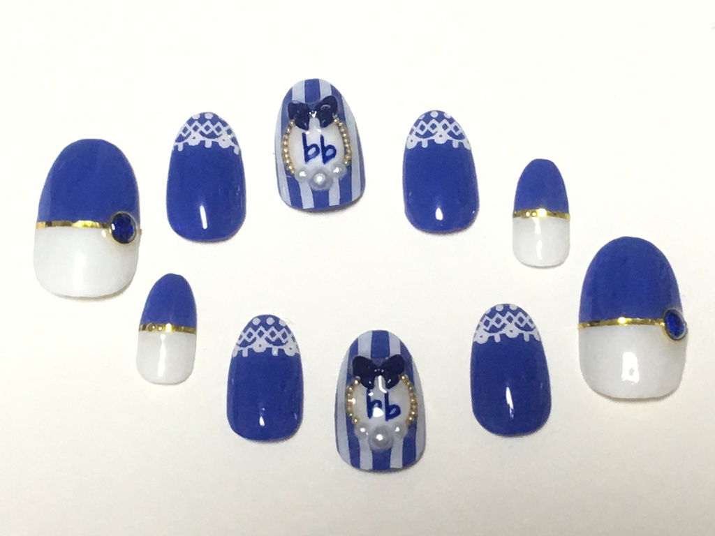 和泉一織モチーフネイル