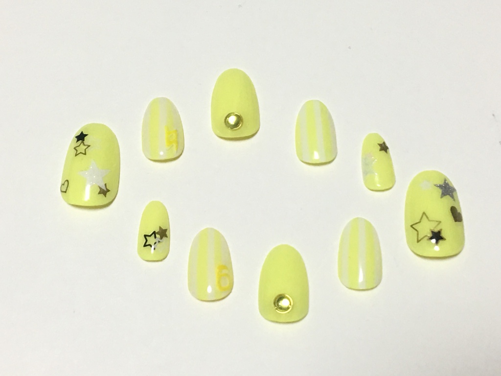 六弥ナギモチーフネイル Colors Booth 六弥ナギモチーフネイル Colors Booth