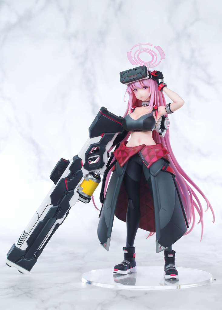 ブルーアーカイブ  1/7  いずみもと エイミ 臨戦Ver.   未塗装・未組立 レジンキット