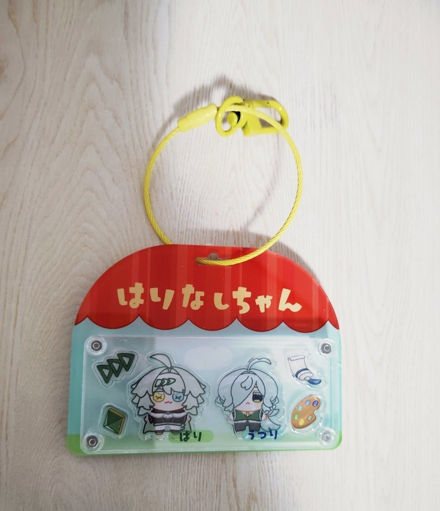 パッケージ風アクリルキーホルダー