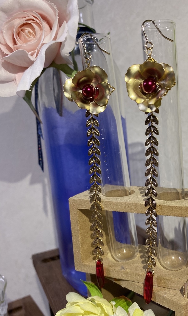 第五人格血の女王血祭りイメージアクセサリー ピアス・イヤリング