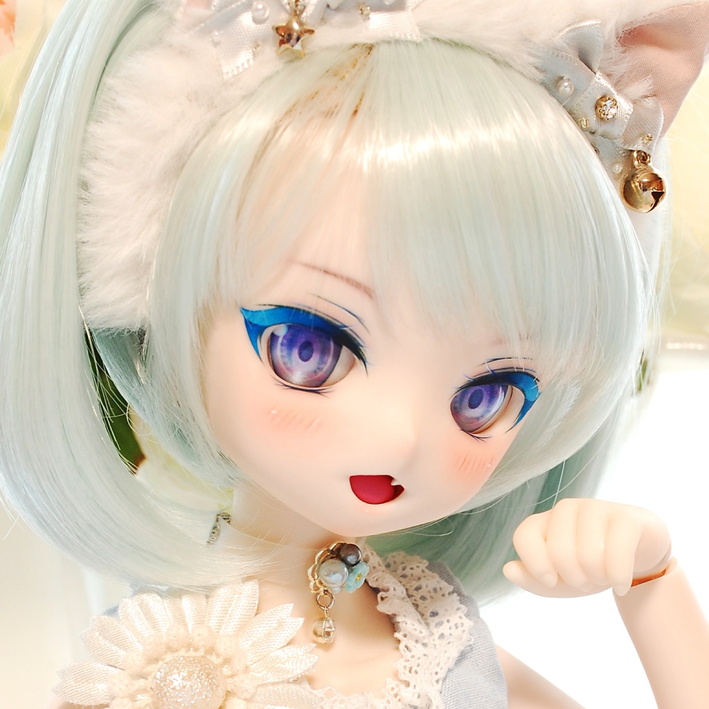 【お迎えありがとうございました】DDH-01（セミホワイト肌）カスタムヘッド+自作レジンアイ1組