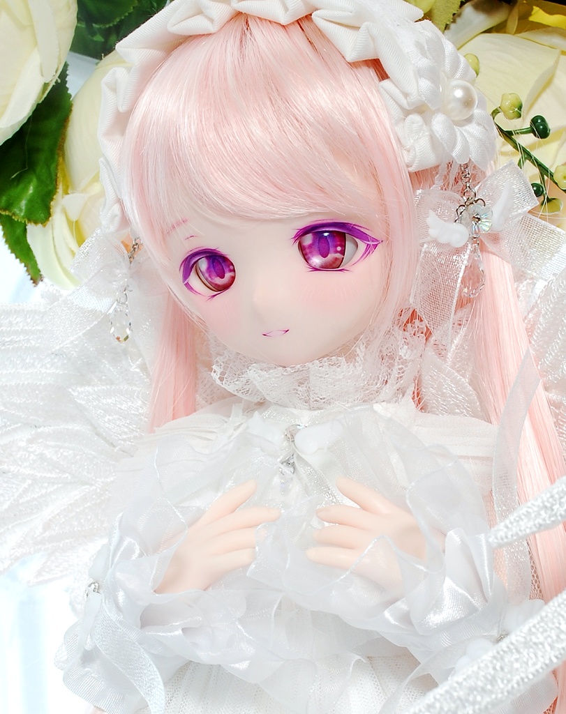 【展示】DDH-01(セミホワイト肌)カスタムヘッド+自作(レジンアイ2組+ネックレス)