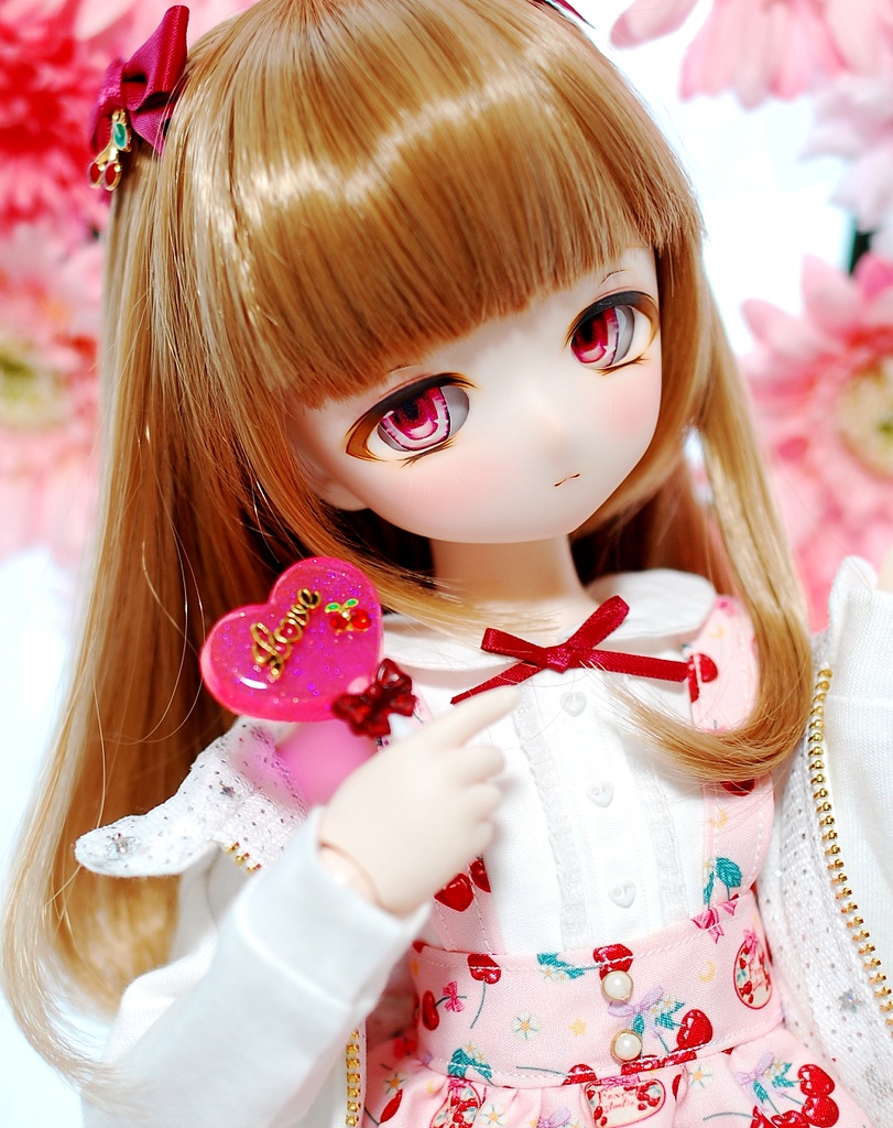 【展示】DDH-01セミホワイト肌カスタムヘッド➕カボションアイ2組➕おまけ