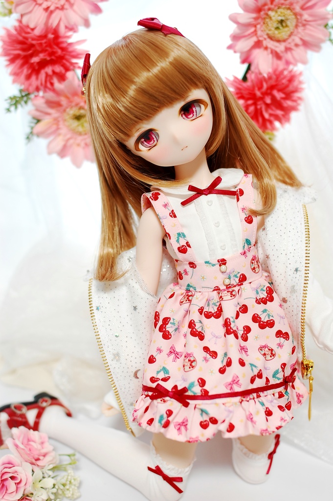 【展示】DDH-01セミホワイト肌カスタムヘッド➕カボションアイ2組➕おまけ