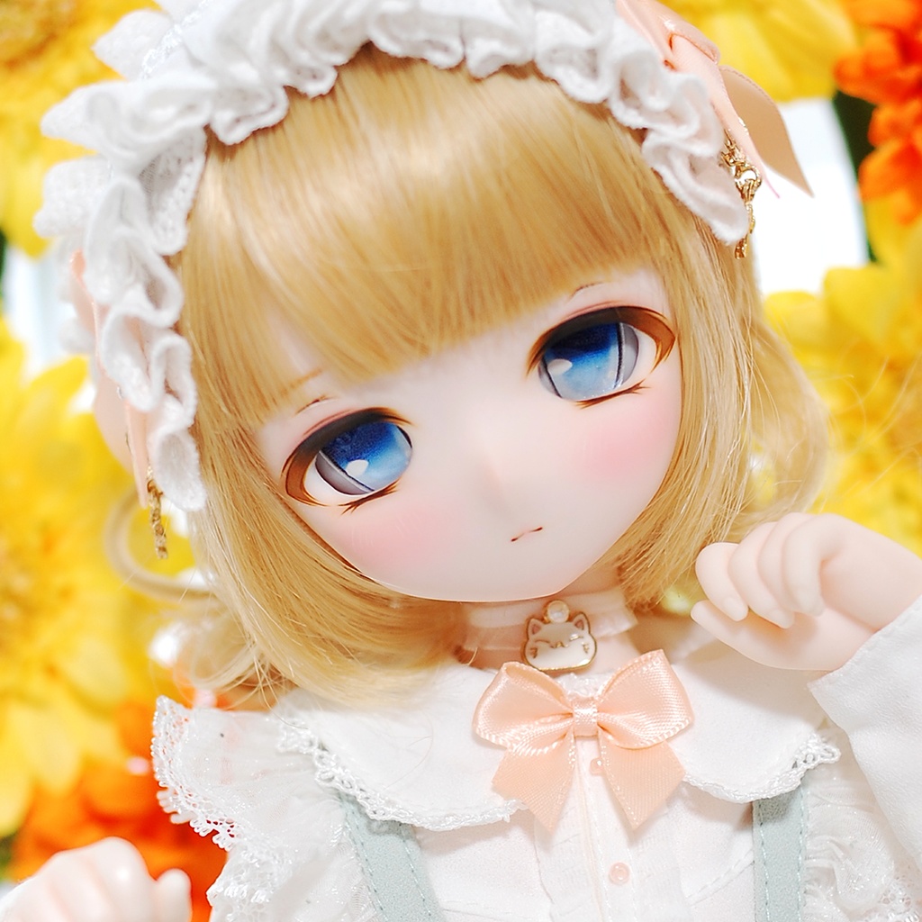 【展示】DDH-01セミホワイト肌カスタムヘッド➕カボションアイ2組➕おまけ