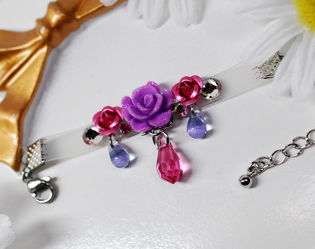 【展示】DDH-01(セミホワイト肌)カスタムヘッド+自作カボションアイ2組+チョーカー1種