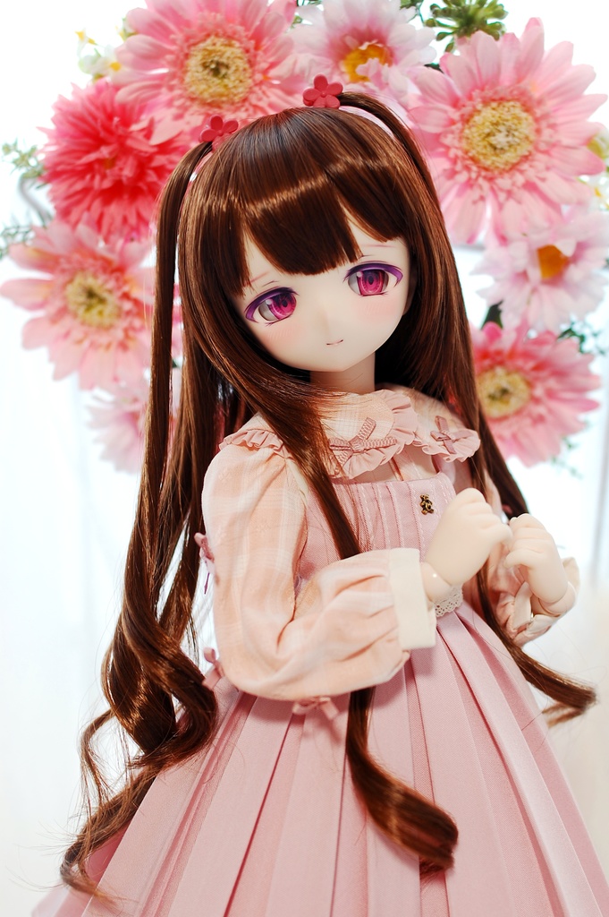 【展示】DDH-01(セミホワイト肌)カスタムヘッド+自作カボションアイ2組+チョーカー1種