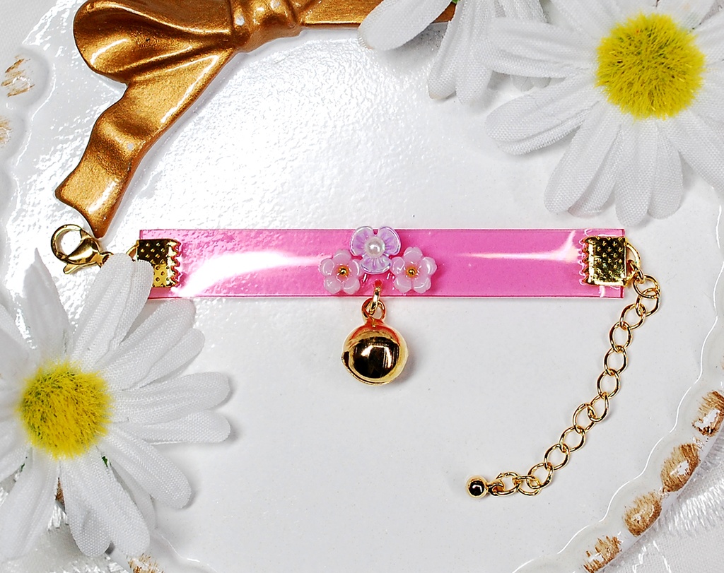 【展示】DDH-01(セミホワイト肌)カスタムヘッド+自作カボションアイ1組+チョーカー1種