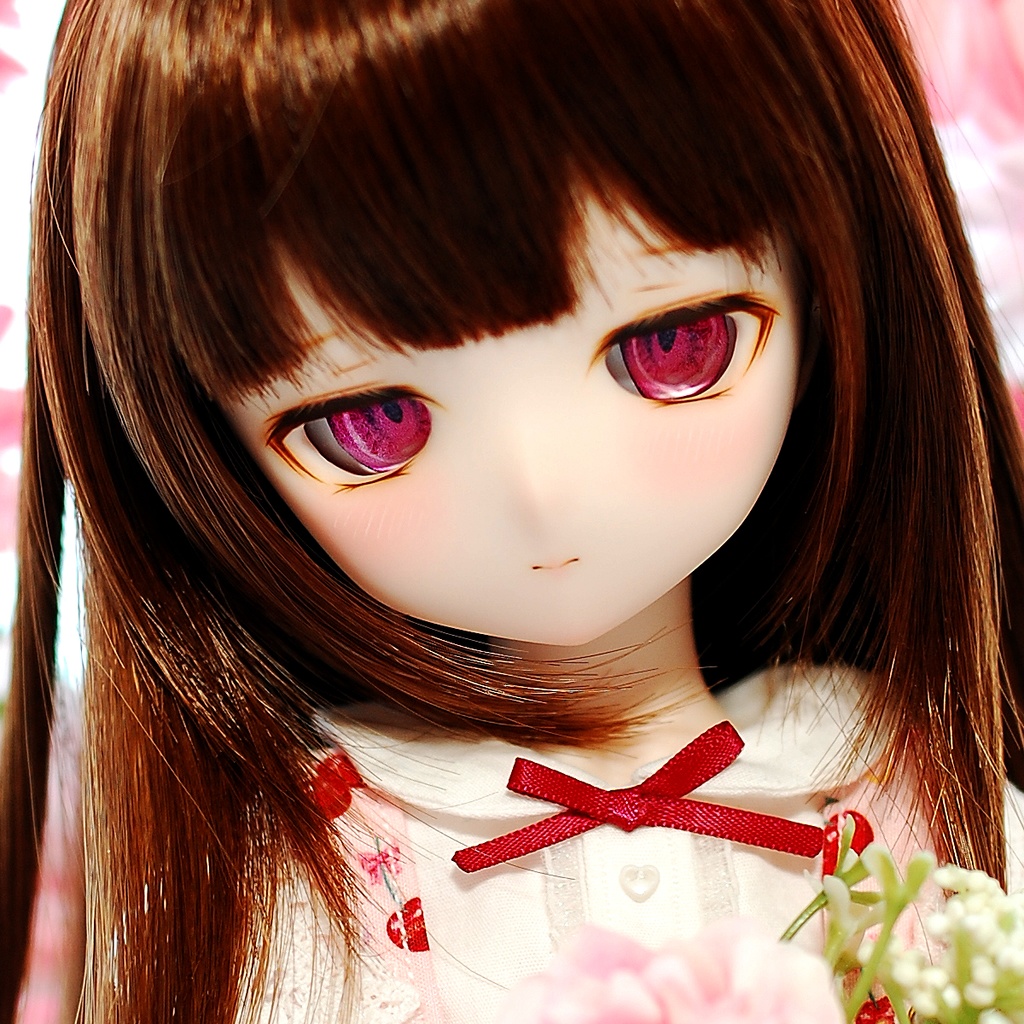 【展示】DDH-01(セミホワイト肌)カスタムヘッド+自作レジンアイ2組