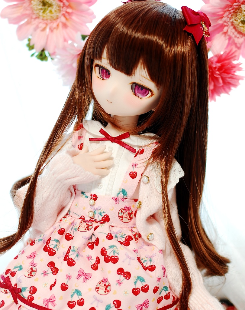 【展示】DDH-01(セミホワイト肌)カスタムヘッド+自作レジンアイ2組