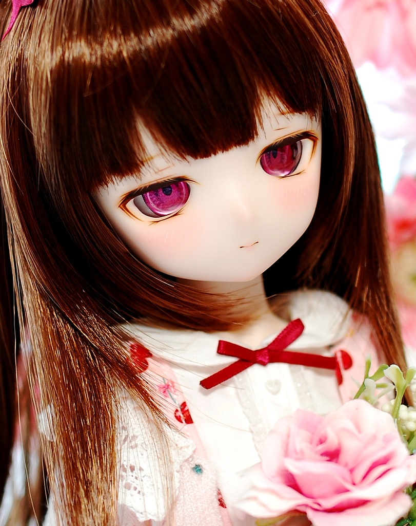 【展示】DDH-01(セミホワイト肌)カスタムヘッド+自作レジンアイ2組