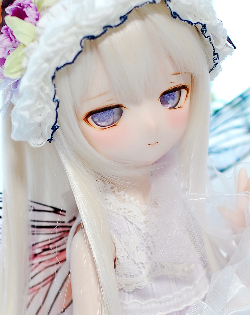 【展示】DDH-01(セミホワイト肌)カスタムヘッド+自作レジンアイ2組