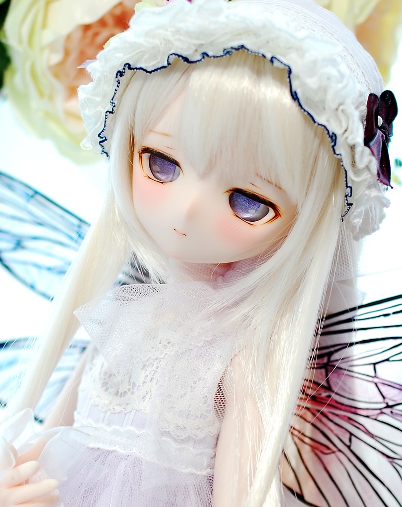 【展示】DDH-01(セミホワイト肌)カスタムヘッド+自作レジンアイ2組