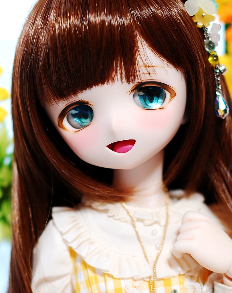 【展示】DDH-01(セミホワイト肌)カスタムヘッド+レジンアイ2組+アクセサリー1種