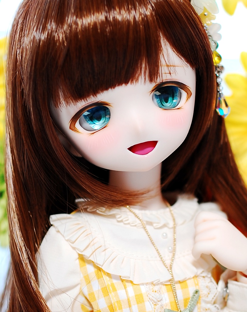 【展示】DDH-01(セミホワイト肌)カスタムヘッド+レジンアイ2組+アクセサリー1種