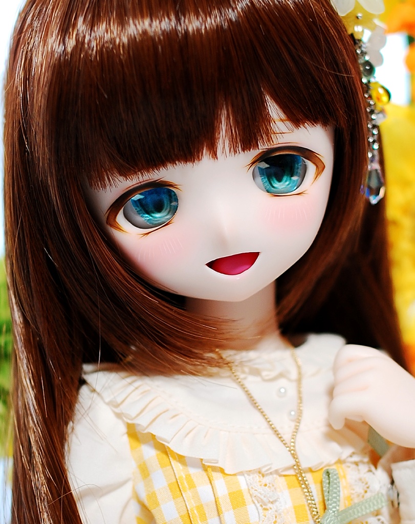 【展示】DDH-01(セミホワイト肌)カスタムヘッド+レジンアイ2組+アクセサリー1種