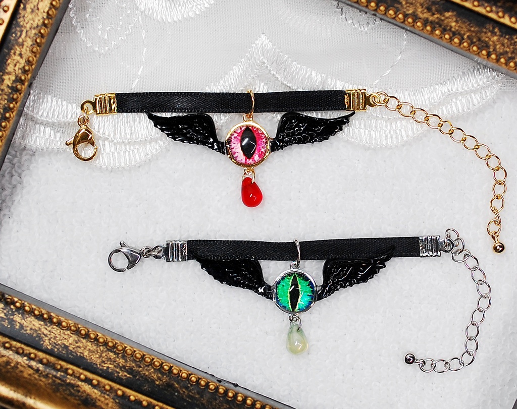 【ラスト1個】Black wingsチョーカー