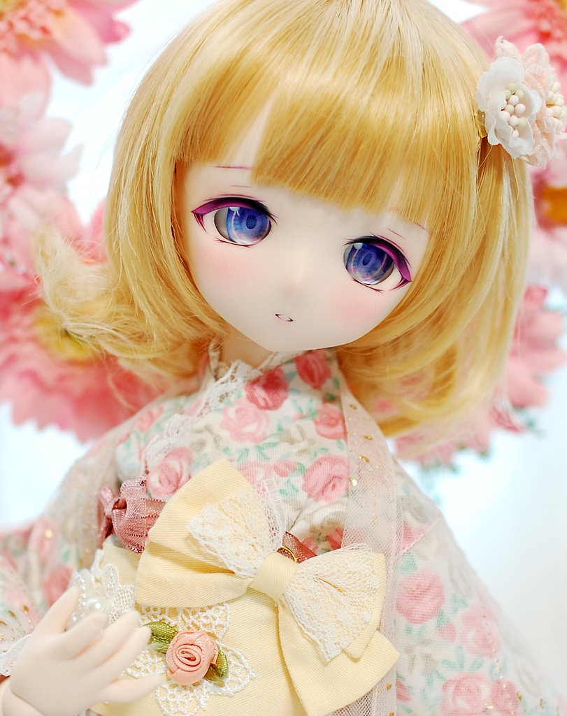 【展示】DDH-01(セミホワイト肌)カスタムヘッド+自作レジンアイ1組