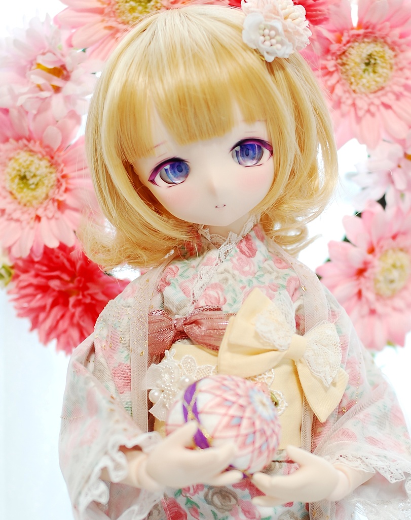 【展示】DDH-01(セミホワイト肌)カスタムヘッド+自作レジンアイ1組