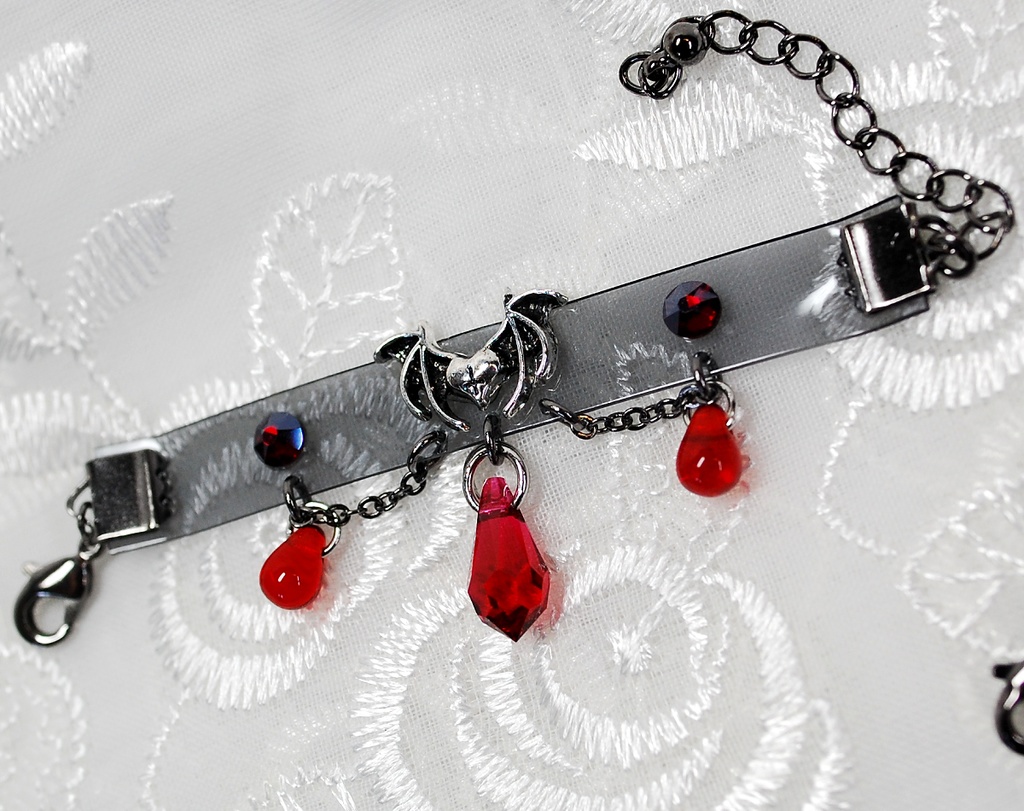 【展示】蝙蝠蝙蝠ゴシックチェーン