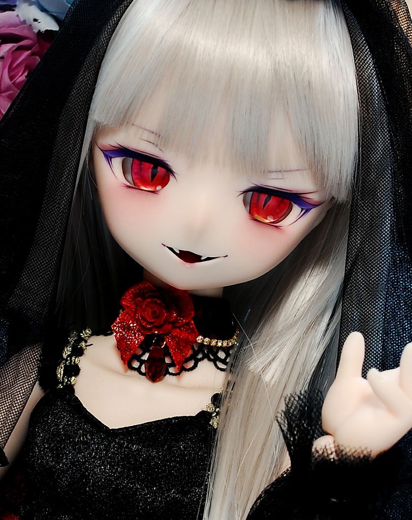 【展示】DDH-01(セミホワイト肌)カスタムヘッド+自作レジンアイ1組