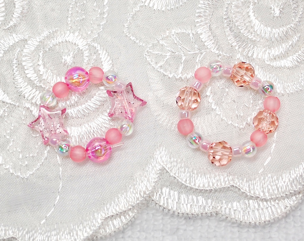 【お迎えありがとうございました!】DDH-01(セミホワイト肌)カスタムヘッド+自作レジンアイ1組+舌パーツ+ブレスレット2個