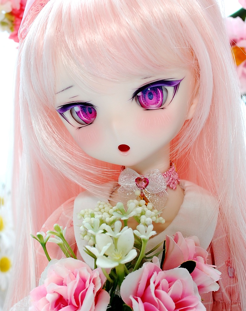 【お迎えありがとうございました!】DDH-01(セミホワイト肌)カスタムヘッド+自作レジンアイ1組+舌パーツ+ブレスレット2個