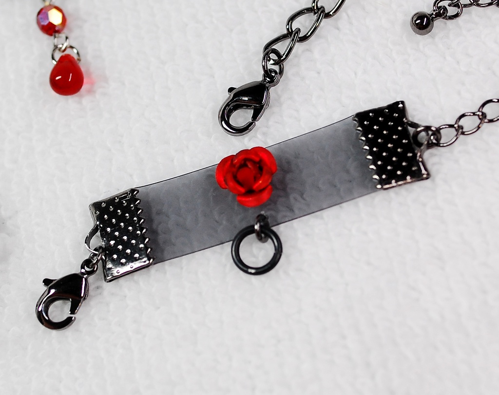 【完売】悪魔のhandチェーン