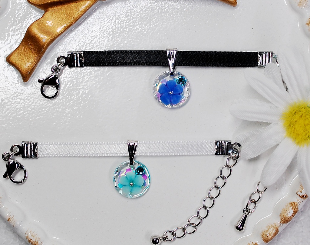 ワンポイントフラワーチョーカー