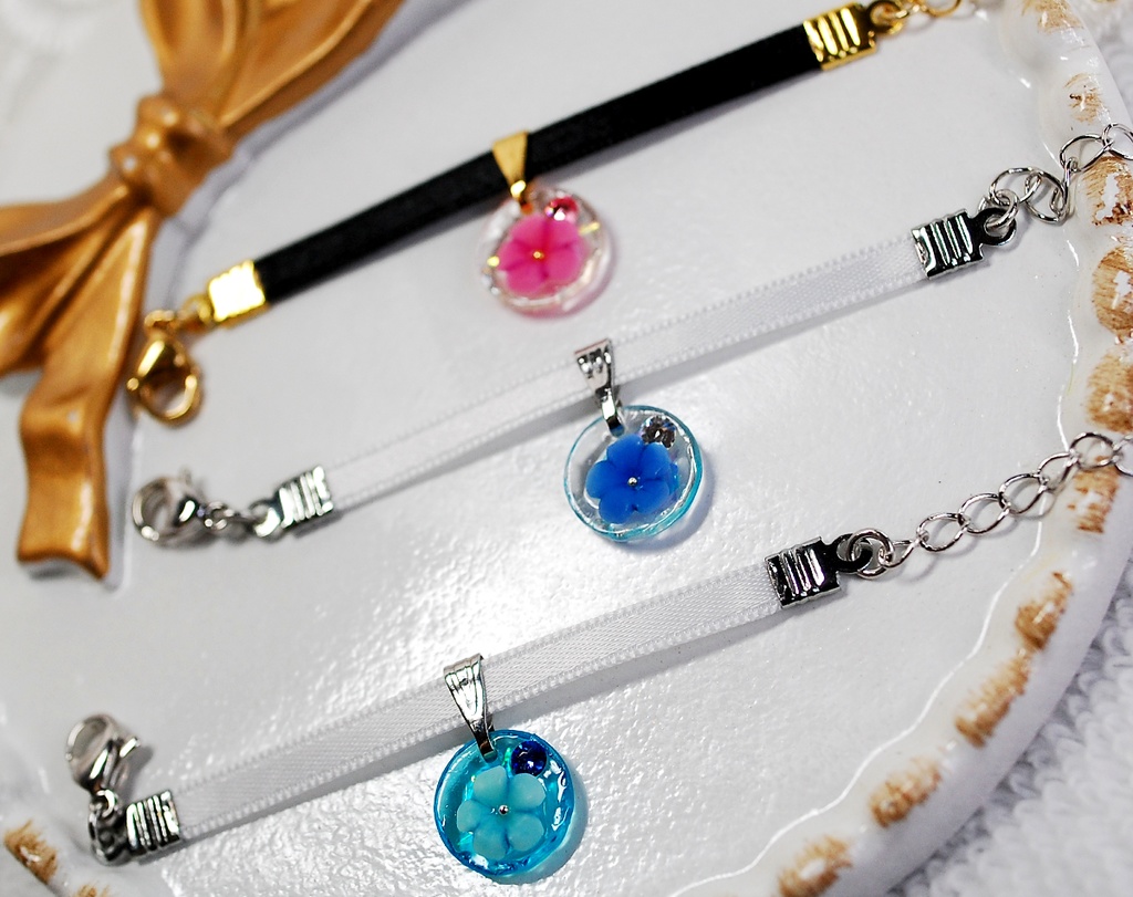 ワンポイントフラワーチョーカー